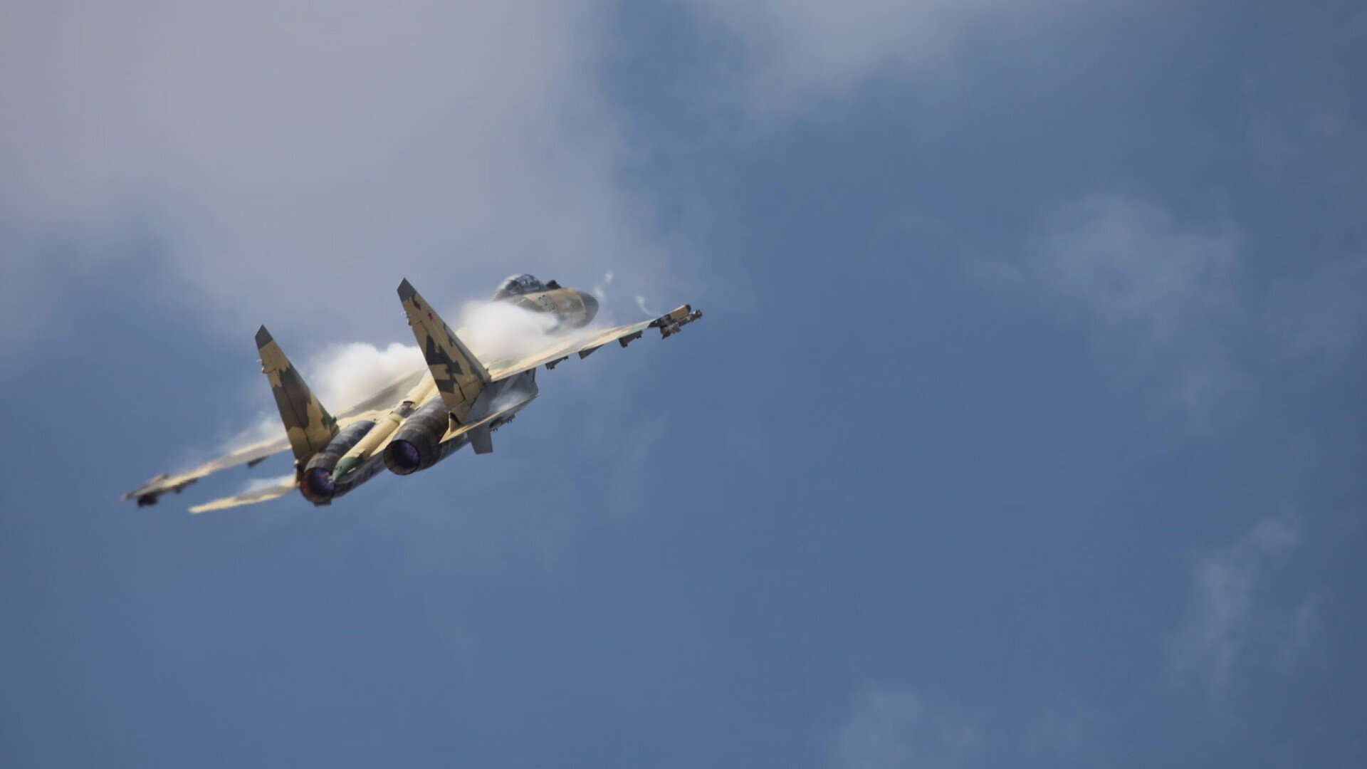 卡普尔精确的传球助力袋鼠队无缝衔接攻守，卡尔美袋鼠皮足球鞋怎么样