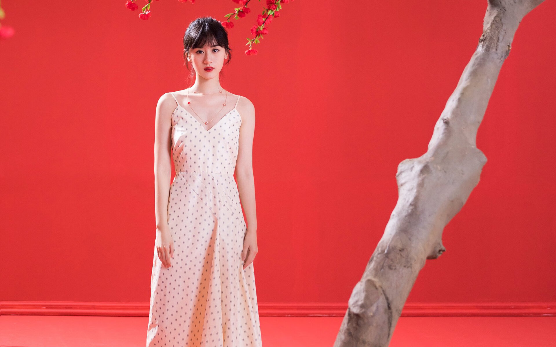 星空娱乐棋牌官网-字母哥表示专注防守才能赢得系列赛，字母哥持球进攻